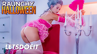 Shrima Malati Halloween Kalandja: A Gótikus Csajt Egy Kövér Fasz Tölti Meg A Puncijában