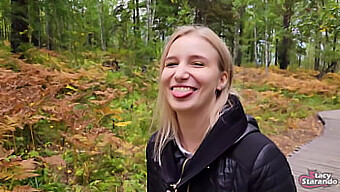 Stacy Starando a ja spolu skúmame lesný park - Sexuálny denník, živé video - POV