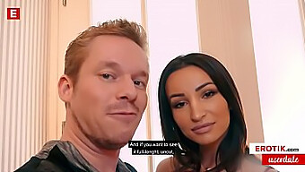 Alyssia Kent, A Stunning Woman, Entices A Fan And Allows Him To Pleasure Her Without A Hair On Her Genitals In Various Positions (German)