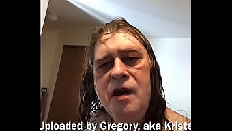 Oglejte Si Gregoryja Lewisa V Vročem Filmu Hello Na Xvideos