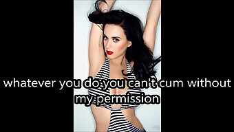 Η Katy Perry Κάνει Softcore Femdom Roleplay