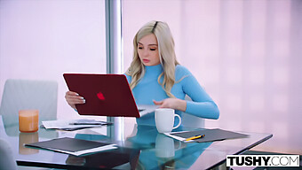 Lexi Lore Eats Pussy And Gets Analized At Work