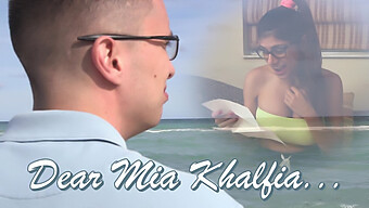 Arabiske Prinsesse Mia Khalifa Regerer Verden Med Sine Uforglemmelige Pornovideoer (En Samling)