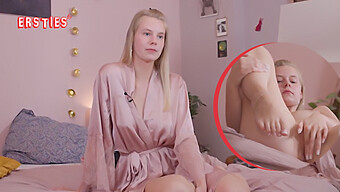 Ennen Mitään Muuta: Jolien, Blondi, Nauttii Jalkapallon Pelaamisesta Ja On Ihastunut Vietteleviin Alusvaatteisiin