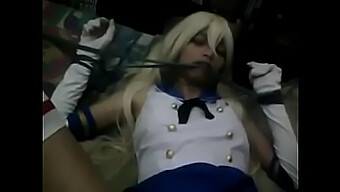 Kancolle Shimakaze cosplayer's intieme optreden